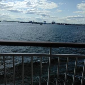 Meet your Posher, Eva